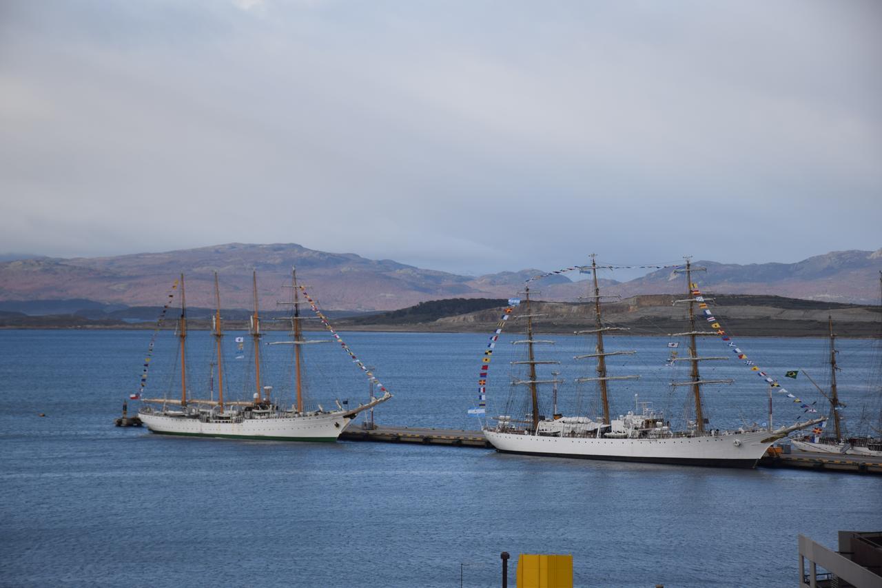 Hotel Tierra Del Fuego Ушуая Екстериор снимка
