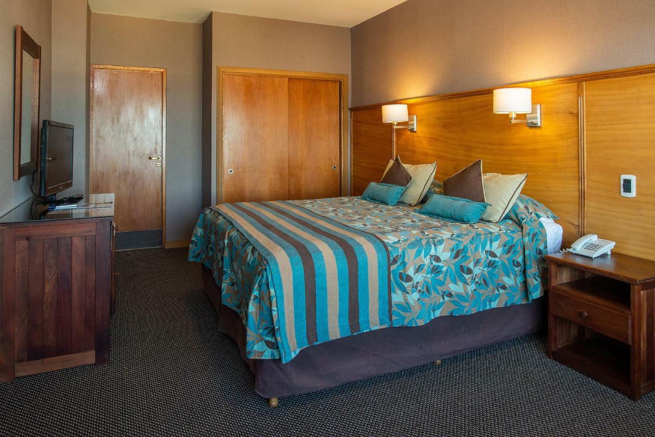 Hotel Tierra Del Fuego Ушуая Екстериор снимка