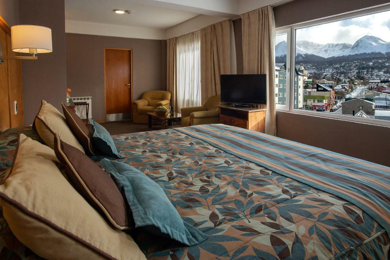 Hotel Tierra Del Fuego Ушуая Екстериор снимка