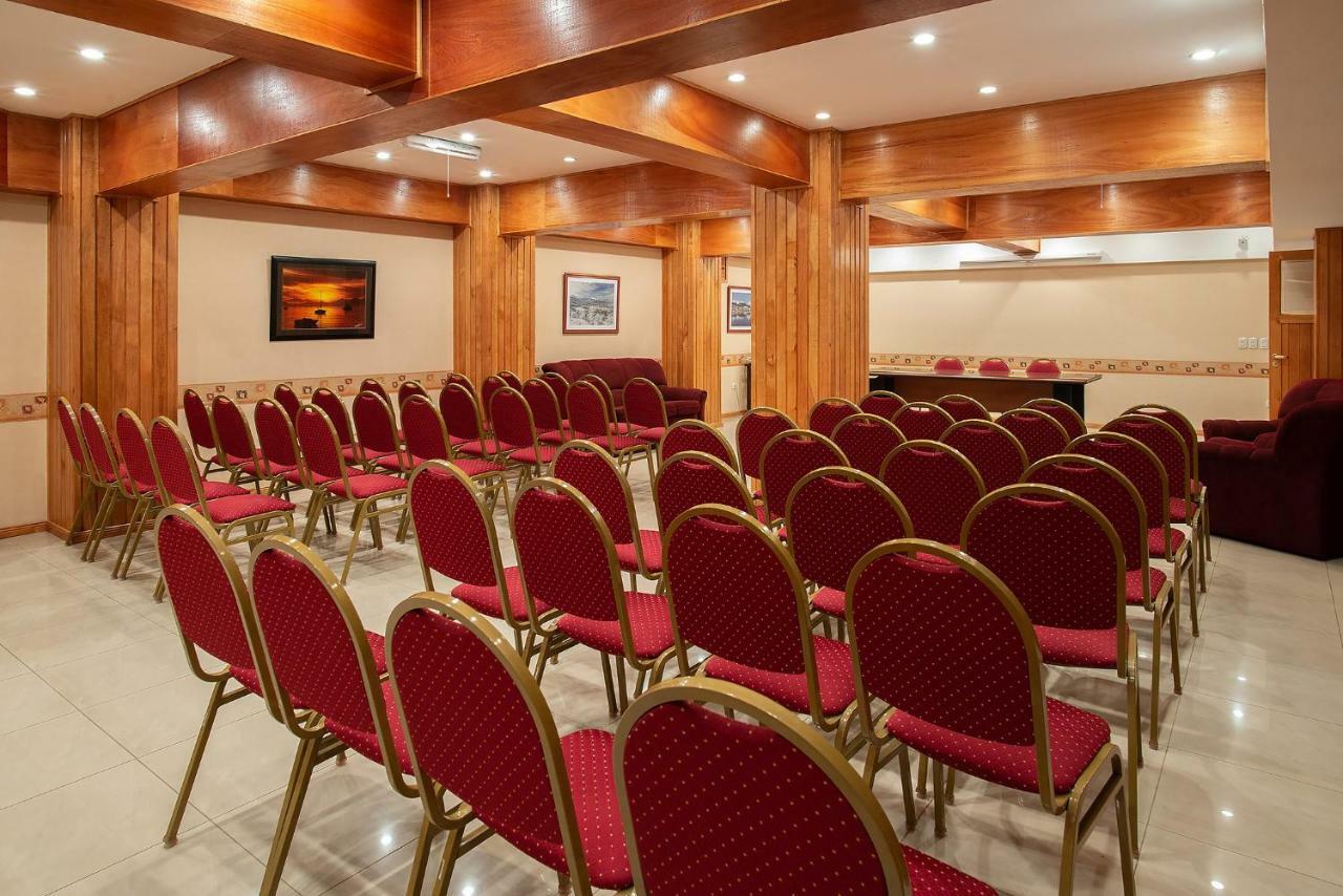 Hotel Tierra Del Fuego Ушуая Екстериор снимка